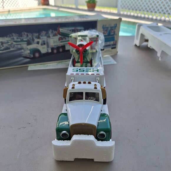 VINTAGE 2002 HESS TOY TRUCK AND AIRPLANE NIB - Picture 8 of 11